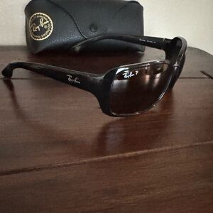 Ray-Ban Classic Black Sunglasses